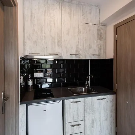 Utopia Modern Apartment Apartment *